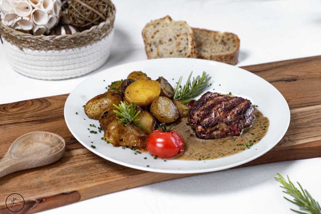 Logis Hotel Et Restaurant La Bastide Cabezac Bize-Minervois Zewnętrze zdjęcie